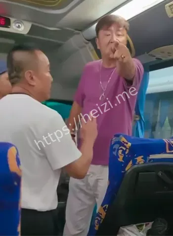 李海威胁
